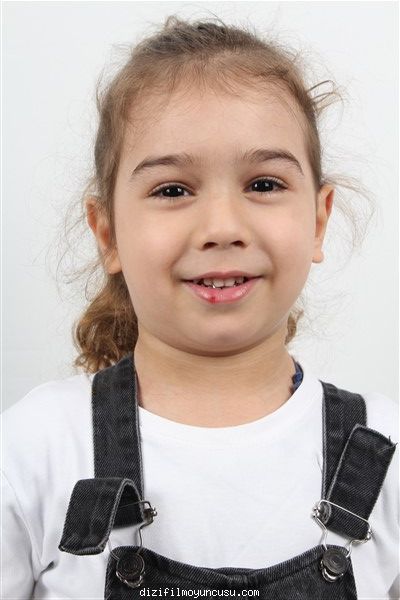 Trabzon Cast Ajans Celal 163042