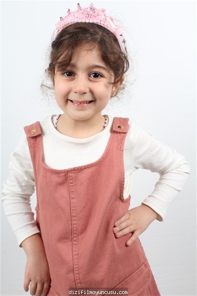 Trabzon Cast Ajans Zeynep 163122