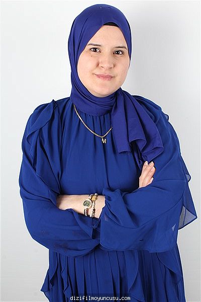 Kadın Oyuncular Adayımız Münevver