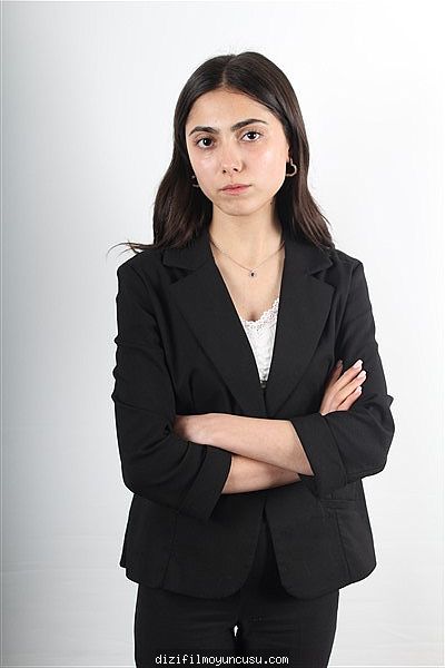 Kadın Oyuncular Adayımız Cansu