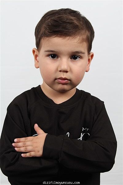 Çocuk Oyuncular Adayımız Yiğit