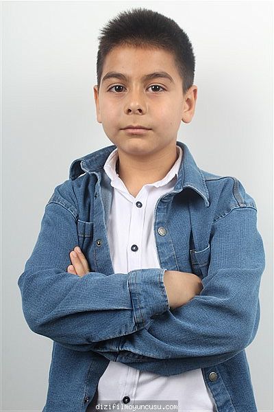 Çocuk Oyuncular Adayımız Yiğit