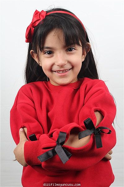 Çocuk Oyuncular Adayımız Eslem