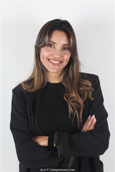 Muğla Dizi Film Oyuncusu Melda 28 Yaşında 169cm Boyunda 54 Kilo Hedefi ...