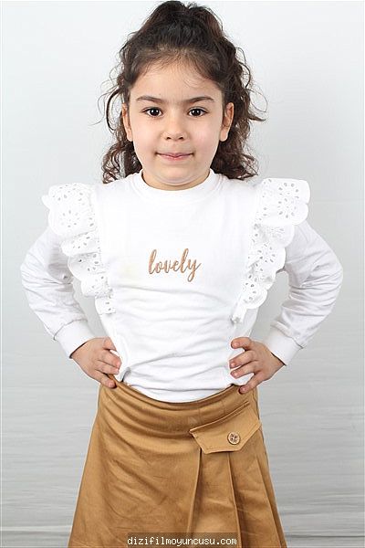 Çocuk Oyuncular Adayımız Elif