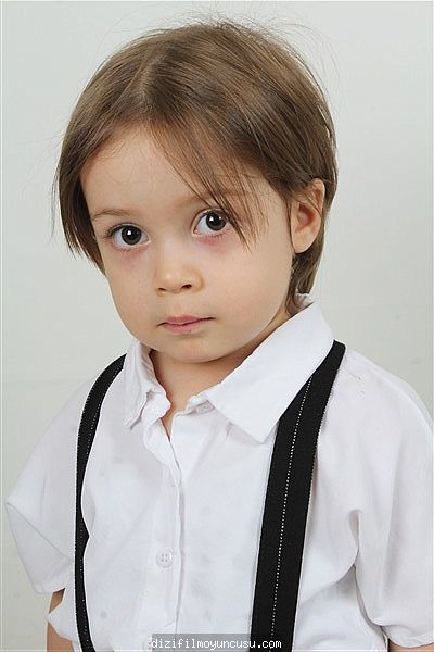 Çocuk Oyuncular Adayımız Eda