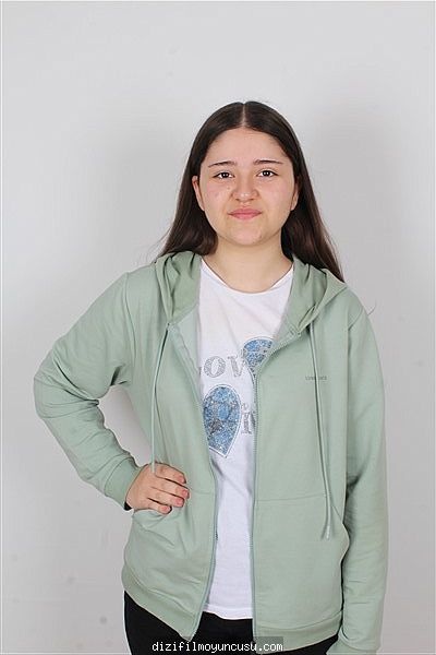 Çocuk Oyuncular Adayımız Elif