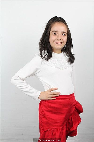 Çocuk Oyuncular Adayımız Cemre