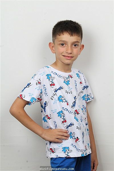 Çocuk Oyuncular Adayımız Yiğit