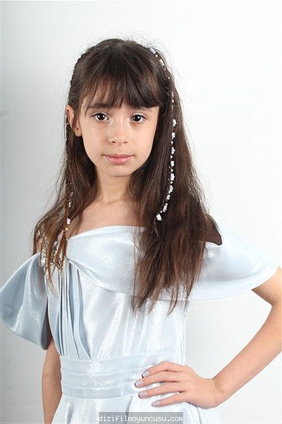 Çocuk Oyuncular Adayımız Asya