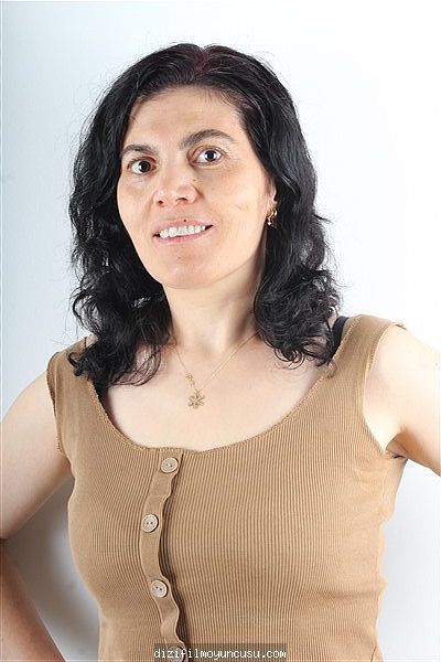 Kadın Oyuncular Adayımız Ayşe