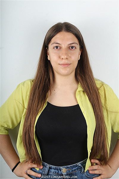 Kadın Oyuncular Adayımız Berfin
