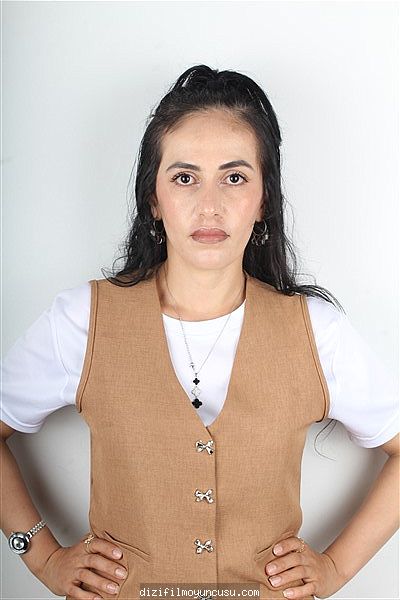 Kadın Oyuncular Adayımız Akide