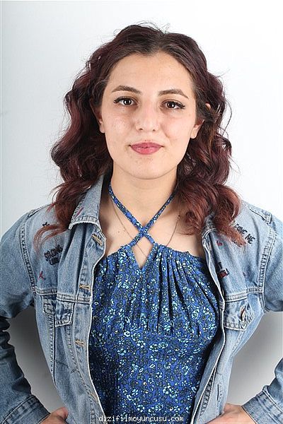 Kadın Oyuncular Adayımız Gamze