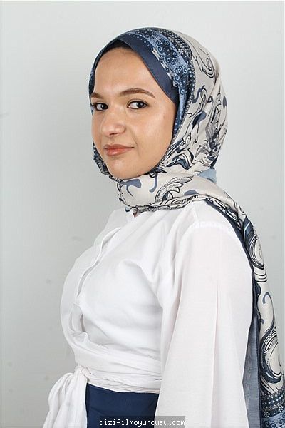 Kadın Oyuncular Adayımız Zuhal