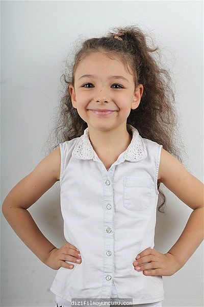 Konya Cast Ajans Oyuncusu Zümra