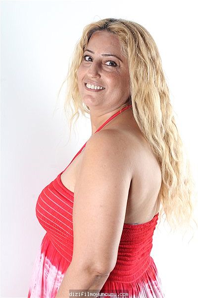 Kadın Oyuncular Adayımız Ayşe