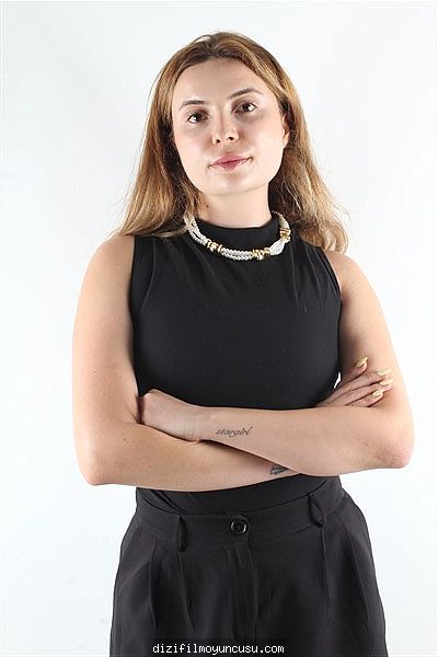 Kadın Oyuncular Adayımız Melek