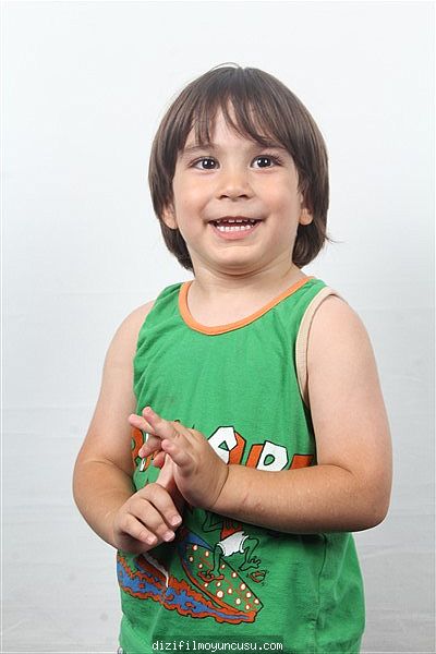 Çocuk Oyuncular Adayımız Uraz