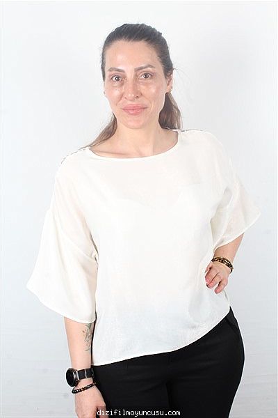 Kadın Oyuncular Adayımız Yasemin