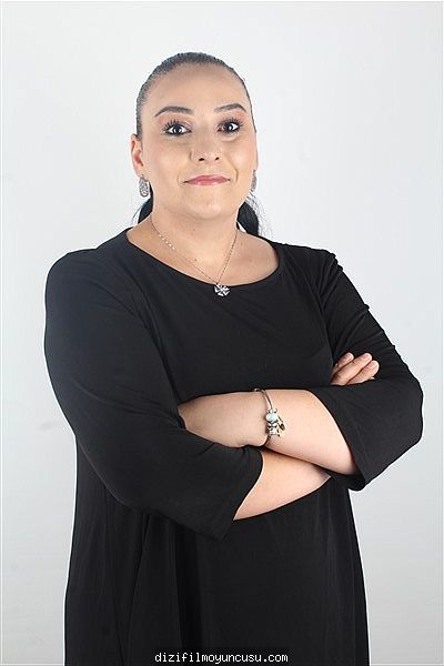 Kadın Oyuncular Adayımız Suna
