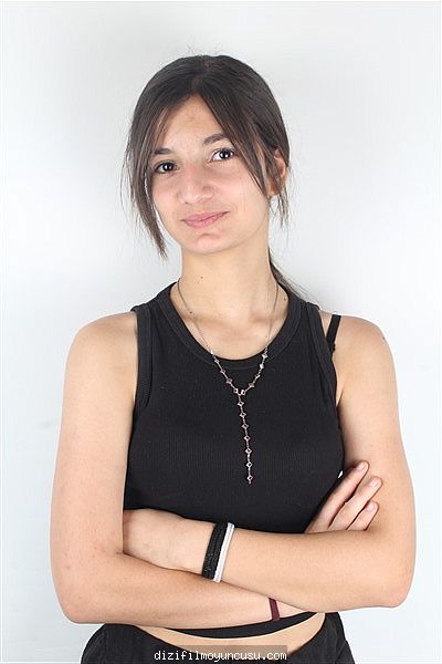 Çocuk Oyuncular Adayımız Ecrin