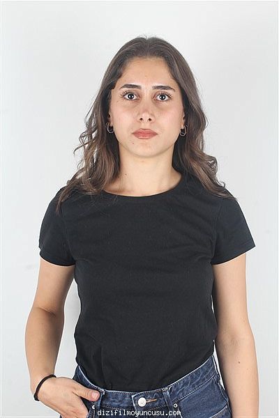 Kadın Oyuncular Adayımız Asuman