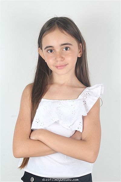 Çocuk Oyuncular Adayımız Beren