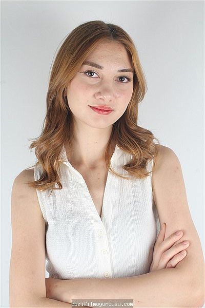 Kadın Oyuncular Adayımız Ahsen