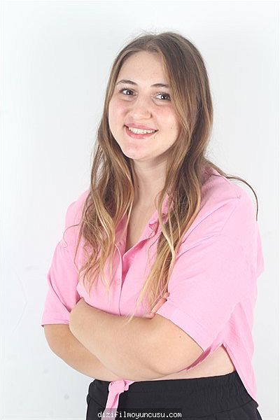 Kadın Oyuncular Adayımız Nuray