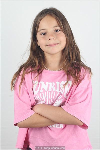 Çocuk Oyuncular Adayımız Azra