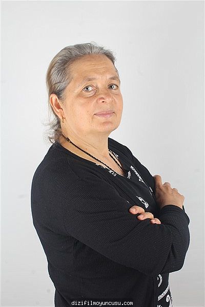 Kadın Oyuncular Adayımız Nezahat