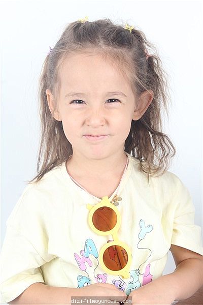 Çocuk Oyuncular Adayımız Asya