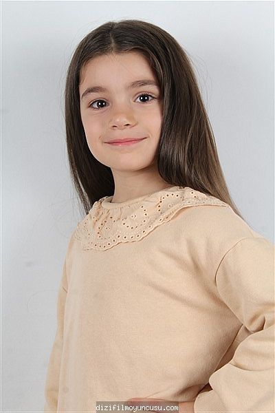 Çocuk Oyuncular Adayımız Rümeysa