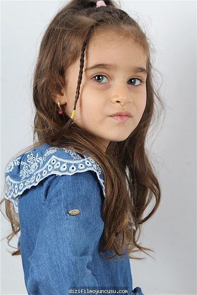 Çocuk Oyuncular Adayımız Yasemin