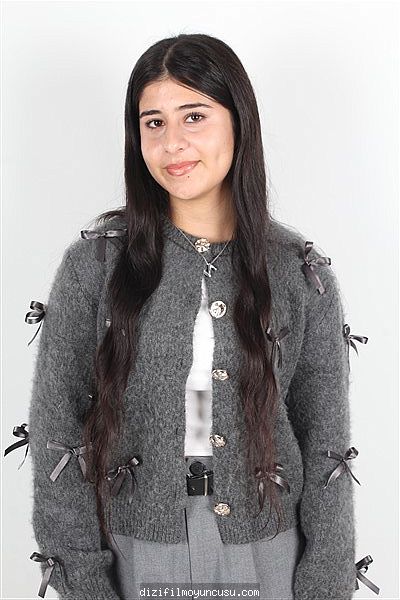 Kadın Oyuncular Adayımız Zilan