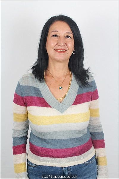 Kadın Oyuncular Adayımız Feraye