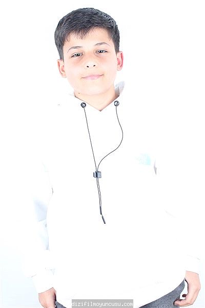 Çocuk Oyuncular Adayımız Mert