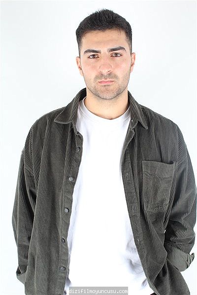 Erkek Oyuncular Adayımız Halil