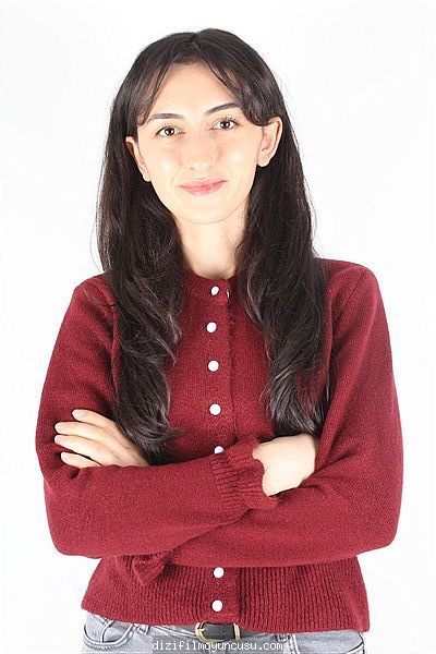 Kadın Oyuncular Adayımız Simge