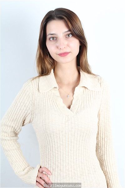 Kadın Oyuncular Adayımız Buse