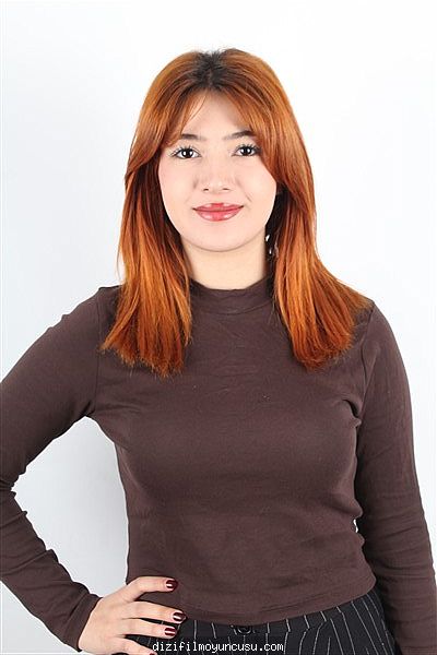 Kadın Oyuncular Adayımız Rüveyda