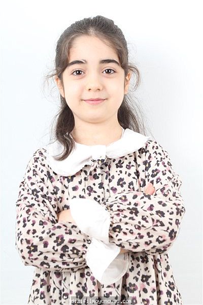 Çocuk Oyuncular Adayımız Arya
