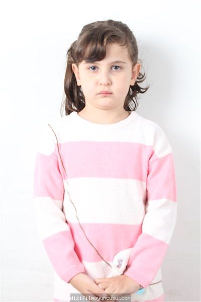 Çocuk Oyuncular Adayımız Zeynep