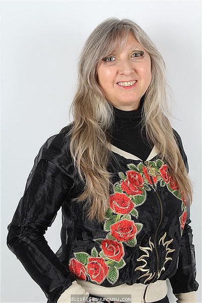 Kadın Oyuncular Adayımız Ayşe