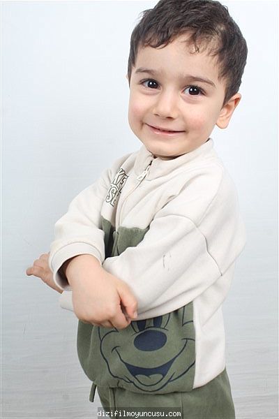 Çocuk Oyuncular Adayımız Mert