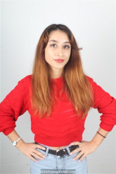 Kadın Oyuncular Adayımız Nisa