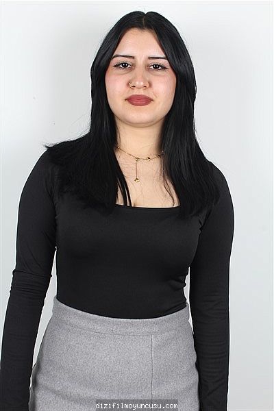 Kadın Oyuncular Adayımız Cansu