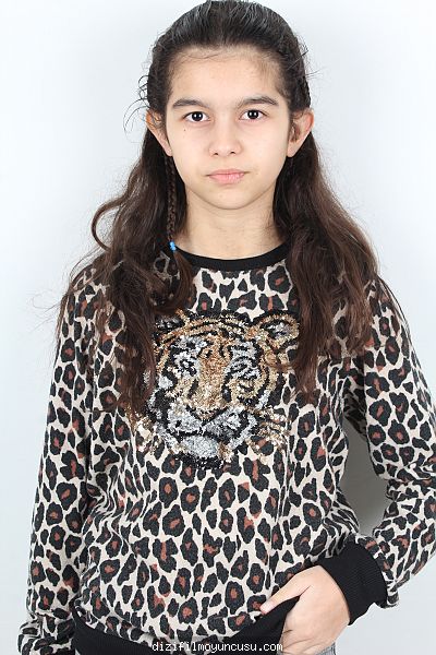 Çocuk Oyuncular Adayımız Hira