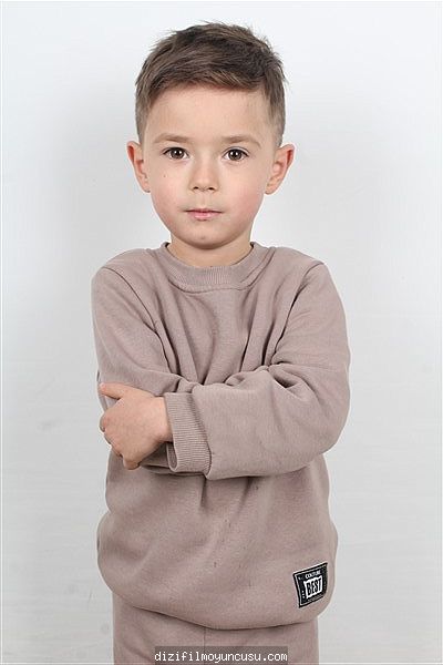 Çocuk Oyuncular Adayımız Mustafa
